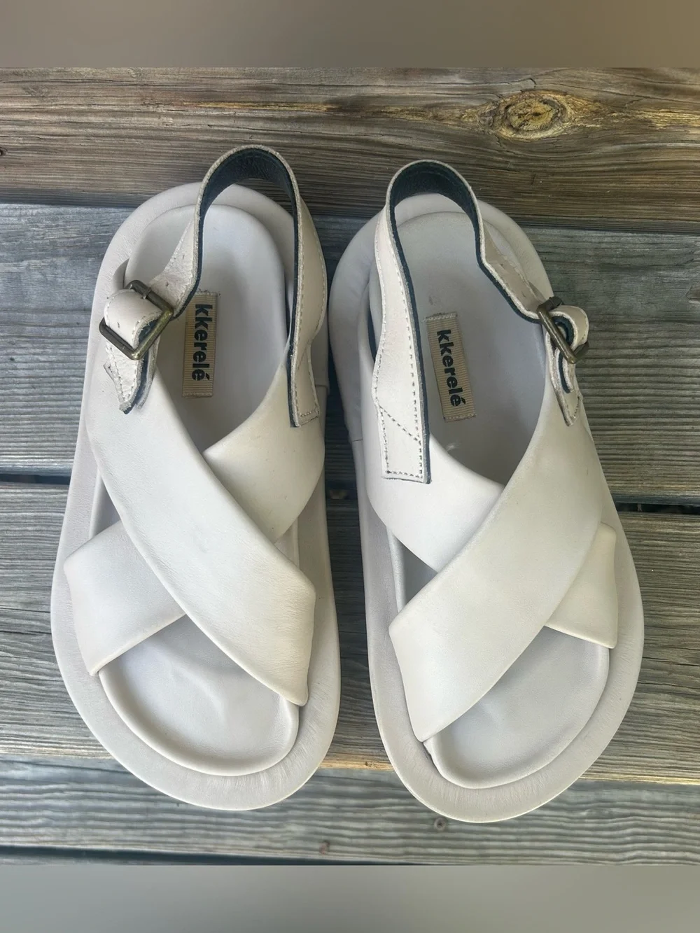 Kkerelé Tira Beige Leather Sandal - Picture 1 of 7
